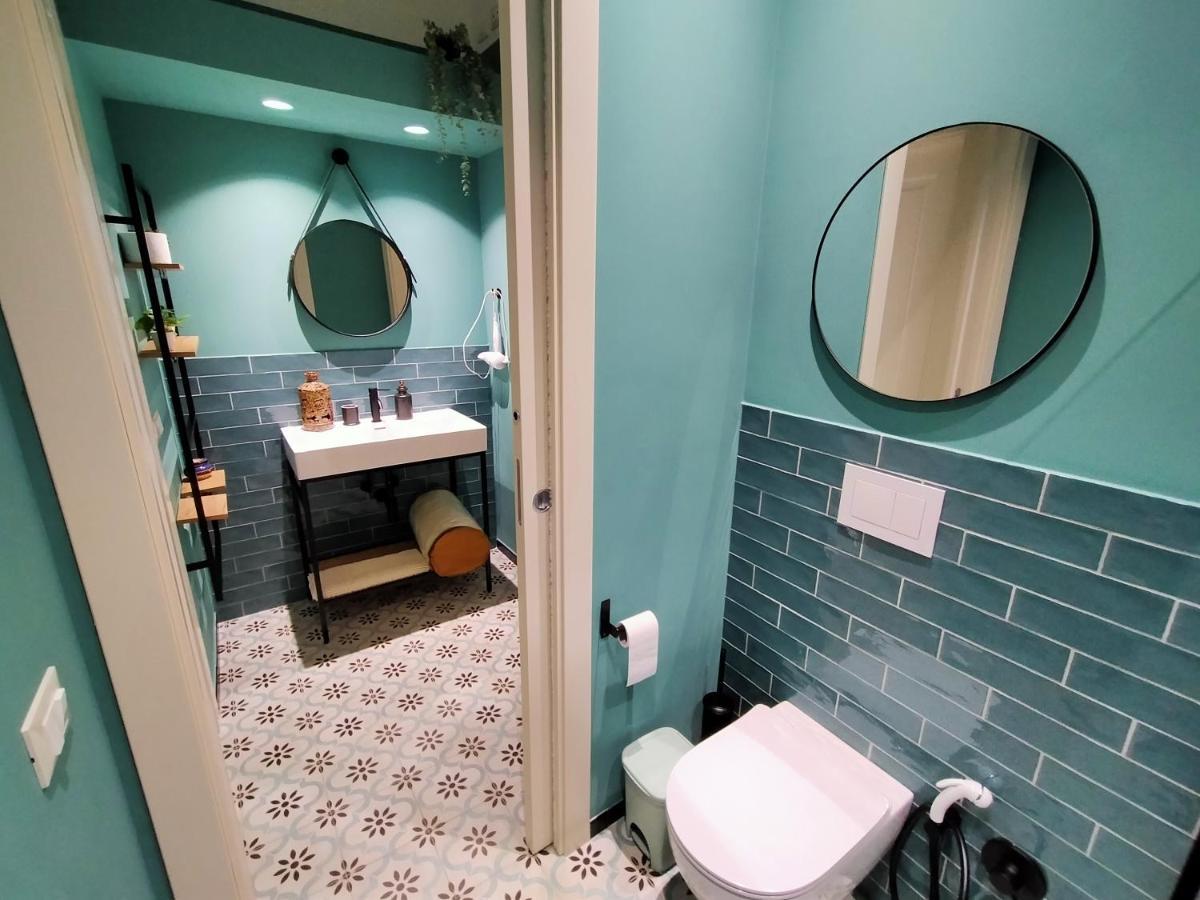 Sonnino Suite Jacuzzi Apartment Барі Екстер'єр фото