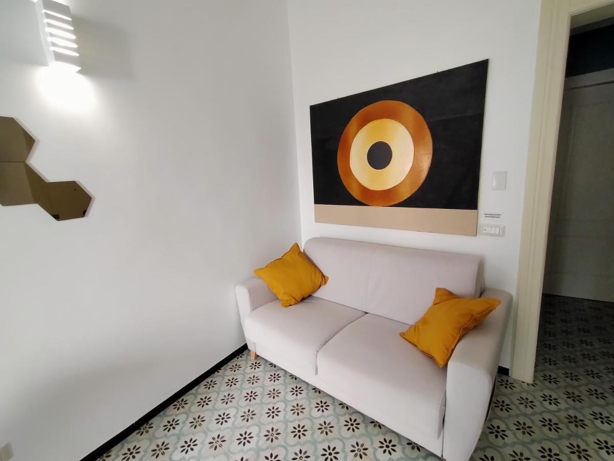 Sonnino Suite Jacuzzi Apartment Барі Екстер'єр фото